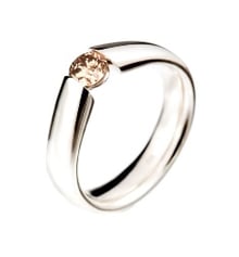 Diamond tension setting Image